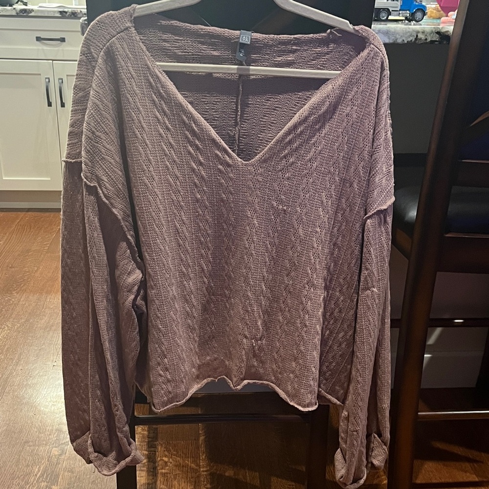 Alya Mauve Textured V-Neck Blouse